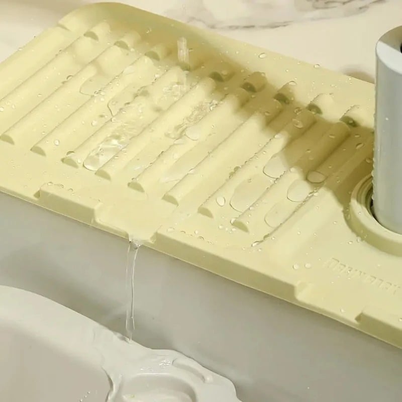 BQYOOM™Faucet Guard & Draining Mat