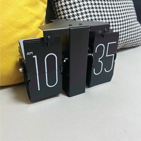 Retro Flip Clock Living Room Desktop Clock Simple