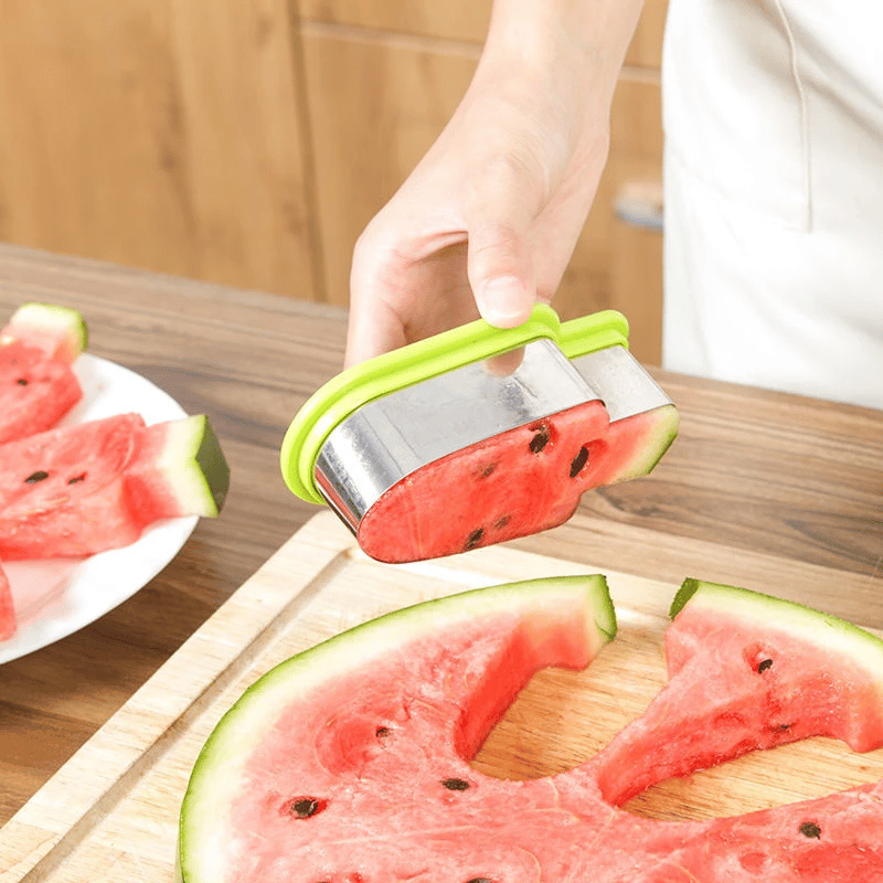 (🔥Promotion- SAVE 49% OFF)Watermelon Popsicle Cutter Mold & BUY MORE SAVE MORE