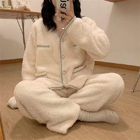 2022 New Pajamas Set Women Winter Coral Velvet Pyjamas Sets Sweet Cute Flannel Long Sleeve Female Homewear Nightwear