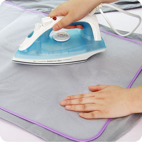 Cloth Protective Press Mesh Insulation Ironing Board Mat Cover  Against Pressing Pad Mini Iron Random Colors