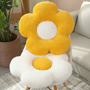 Cute Flower Plush Pillow Stuffed Soft Plant Flower Throw Pillow Cushion Home Sofa Decoration Pillow